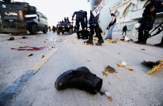 البحرين تطلب الاعدام لمواطنين اتهمتهما بقتل شرطي
