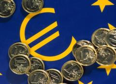 إنهيار محادثات ديون اليونان تتسبب بهبوط اليورو