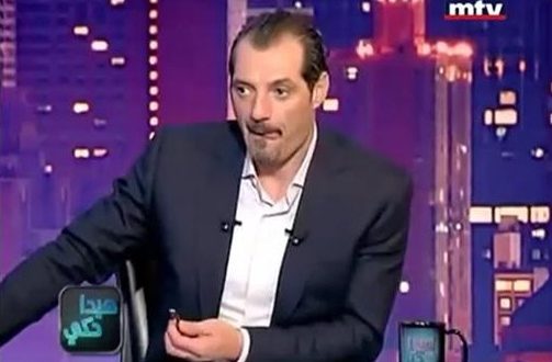 عادل كرم يخسر جمهوره بسبب سخريته من رجل عجوز