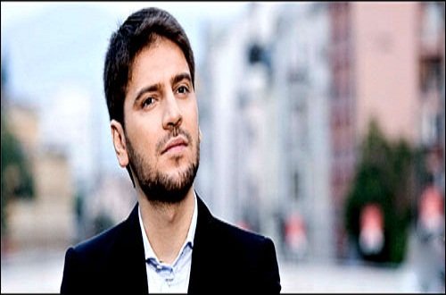إيران تحظر أغاني المنشد سامي يوسف