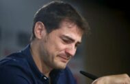 تشافي ينتقد ريال مدريد وحزين على رحيل كاسياس