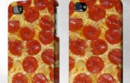 جاع فاستبدل هاتفه الايفون بقطعة بيتزا