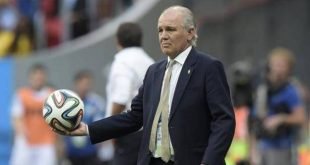 المنتخب السعودي يتعاقد مع مدرب الارجنتين سابيلا
