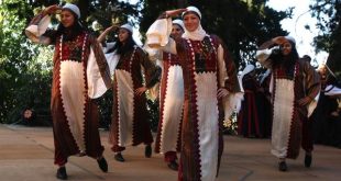 تظاهرة فنية مع بدء مهرجان فلسطين الدولي للرقص والموسيقى
