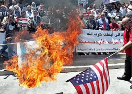 رئيس ايران يفضح شعار الموت لأمريكا: مجرد شعار