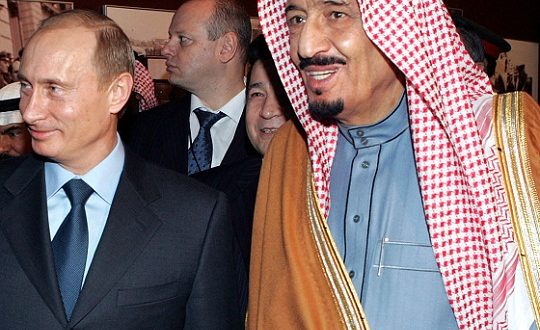 بوتين يُراضي الملك سلمان باتصال هاتفي