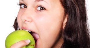 لهذه الاسباب تناول تفاحة يوميا