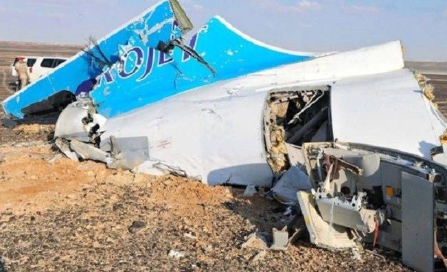الطائرة الروسية انشطرت فوق سيناء وانتشال 163 جثة