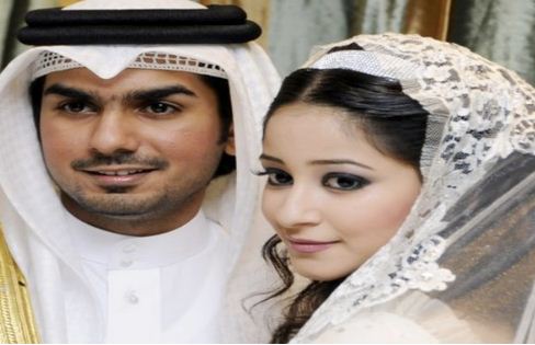 أسيل عمران تعلن طلاقها من خالد الشاعر للمرة الثانية