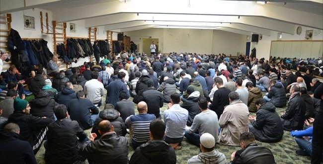 استنكارات في ألمانيا بعد إغلاق مسجدين