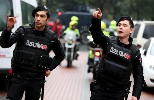 مقتل شرطيين واصابة 35 بهجوم جديد في تركيا