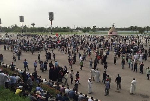انسحاب العراقيين المعتصمين بالمنطقة الخضراء