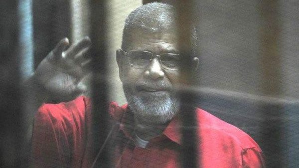 قضية التخابر: الاعدام لستة اشخاص وغياب اسم مرسي