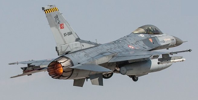 مقتل 27 شخصا بقصف تركي في سوريا