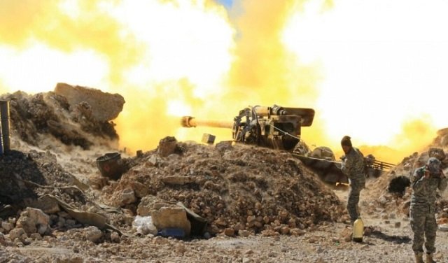 تنظيم الدولة في الرقة يفجّر سيارة ويقتل جنودا سوريين