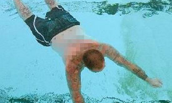 وفاة سفير لبناني خلال السباحة