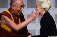 ليدي غاغا تواجه غضبا بعد لقائها الدالاي لاما