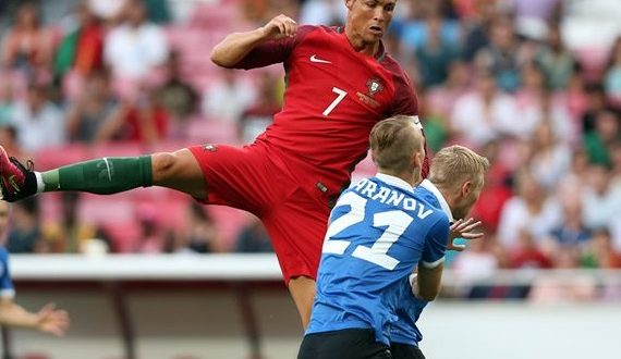 تعادل البرتغال وايسلندا 1-1 بشكل مفاجئ