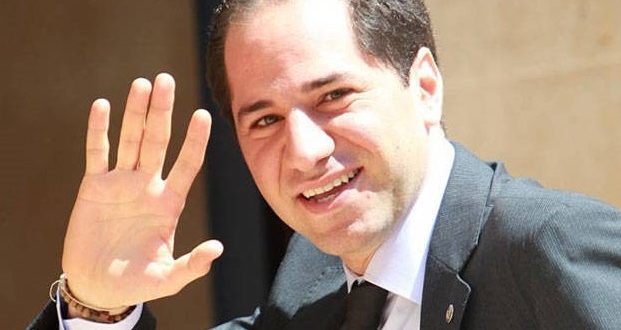 استقالة حزب الكتائب من الحكومة اللبنانية وسحب 3 وزراء