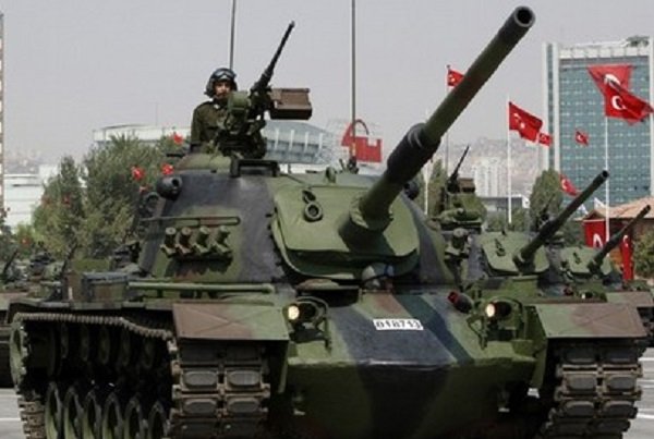 انقلاب عسكري في تركيا والجيش يعلن الاطاحة بأردوغان