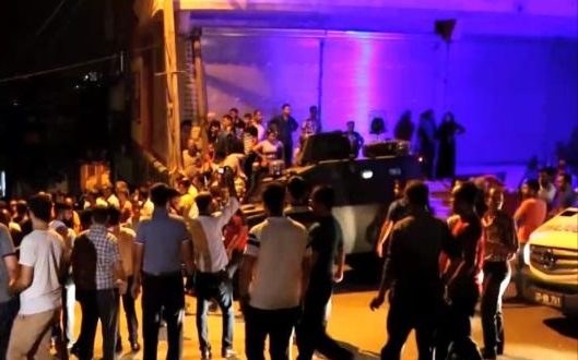تفجير غازي عنتاب يحصد 50 قتيلا بينهم العريس والعروس