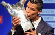 من شكر رونالدو بعد فوزه بجائزة أفضل لاعب في اوروبا ؟
