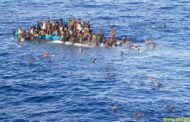 غرق مركب يحمل 600 لاجئ قرب ساحل مصر