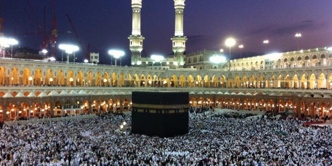 رسوم تأشيرة العمرة ترتفع بشكل كبير