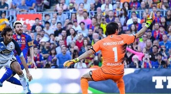 برشلونة يحتفل بعودة ميسي برباعية في مرمى لاكورونيا
