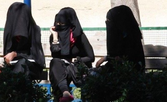 اغتصاب فتاة في ليبيا على ايدي عناصر داعش