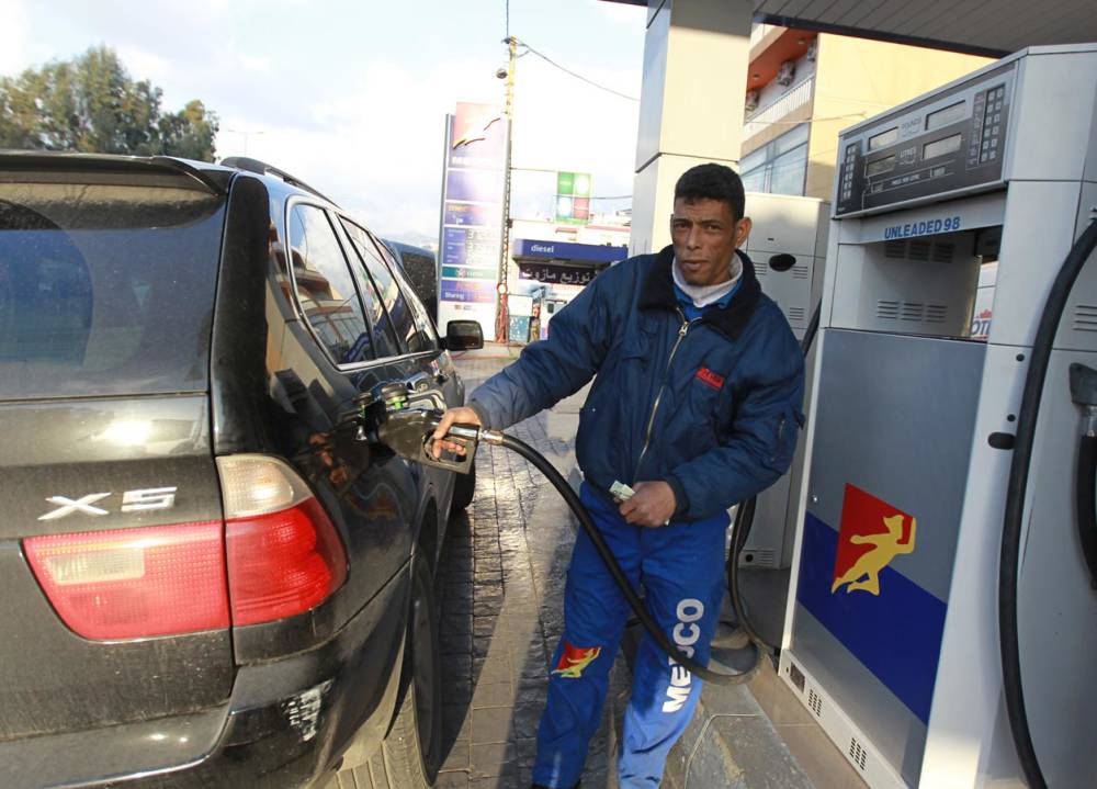 خاص - اللبنانيون يشكون غلاء البنزين من جديد