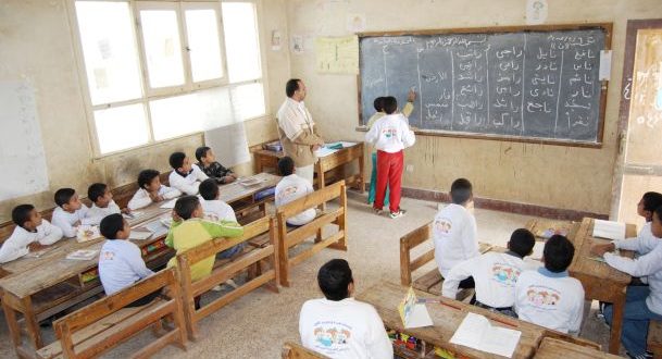 مقتل امريكي بهجوم على مدرسة في الرياض