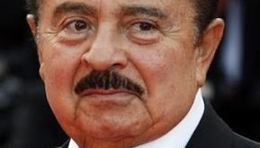 وفاة الملياردير السعودي عدنان خاشقجي