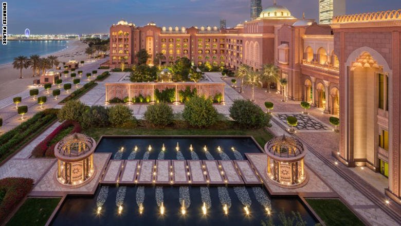 قائمة أفخم الفنادق في البلدان العربية
