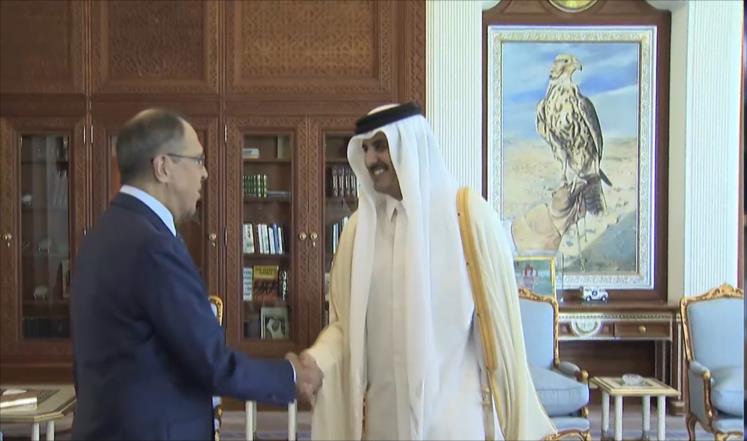 لافروف يختتم جولته الخليجية في قطر بدعوته للحوار