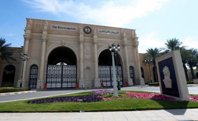 فندق ريتز كارلتون الرياض يفتح أبوابه مجددا