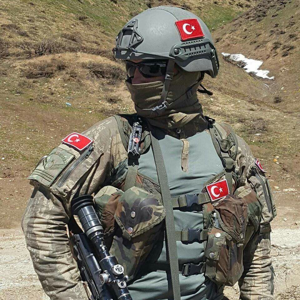 مواجهة حامية بين تركيا والنظام في عفرين مع دخول القوات الخاصة