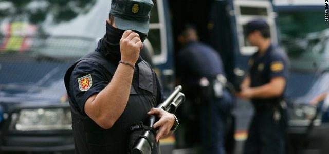 إعتقال 3 أشخاص بفرنسا على صلة باعتداءات برشلونة
