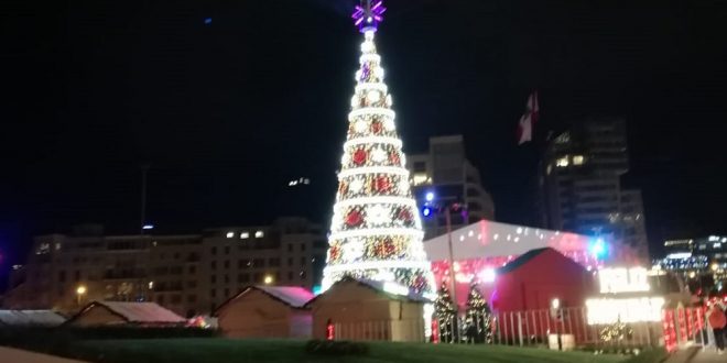 القرية الميلادية في وسط بيروت Christmas Tree in Beirut Down Town