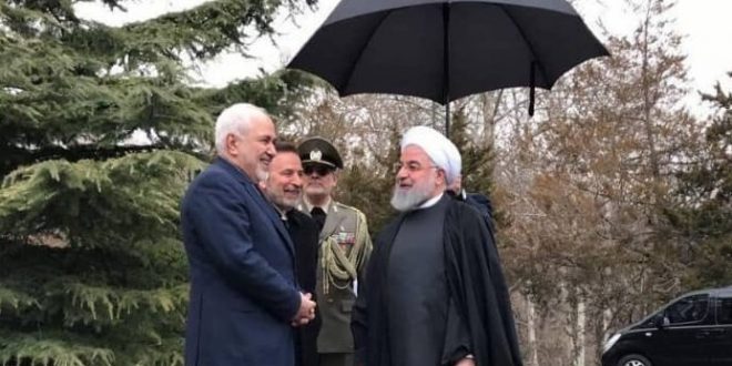 ظريف يعود عن استقالته بعد الضغط عليه ويستقبل رئيس ارمينيا