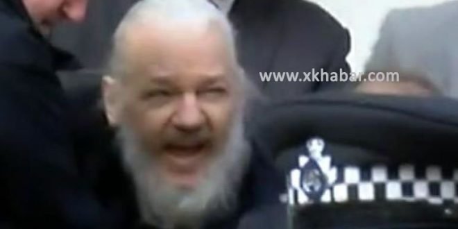 لحظة اعتقال جوليان أسانج مؤسس ويكيليكس في لندن