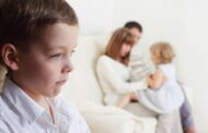خاص- 6 وسائل للتعامل مع غيرة الأشقاء في الطفولة