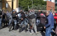 مجلس النواب يناقش الموازنة على وقع الاشتباكات بين المحتجين والأمن
