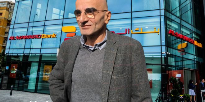 القبض على المعتدين .. صاحب مصرف وراء ضرب محمد زبيب