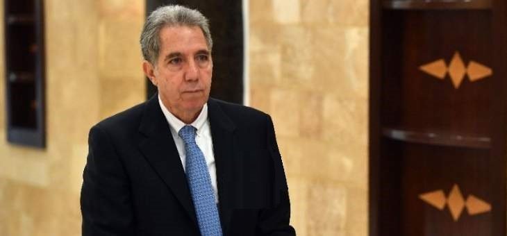 وزير المال اللبناني يسحب قانون 