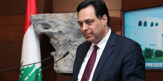 رئيس حكومة لبنان يفتح النار على حاكم المصرف ويلمّح الى إقالته