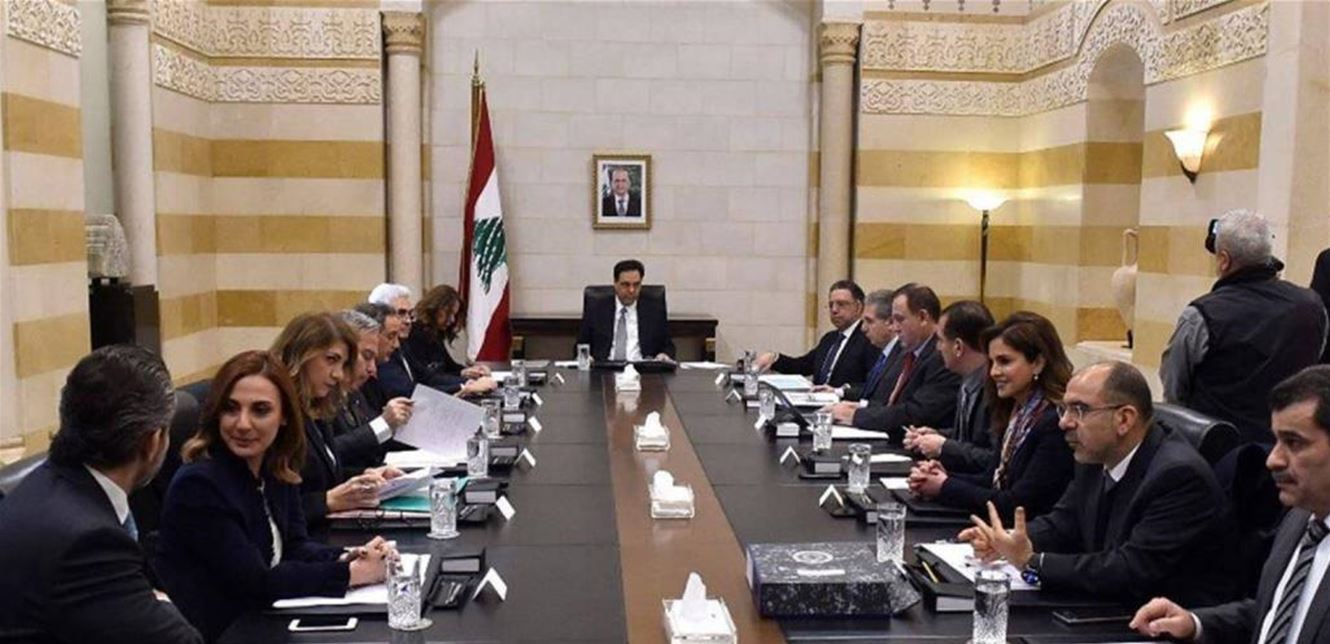 إنجازات وهمية للحكومة اللبنانية من ترويج وسائل إعلامية